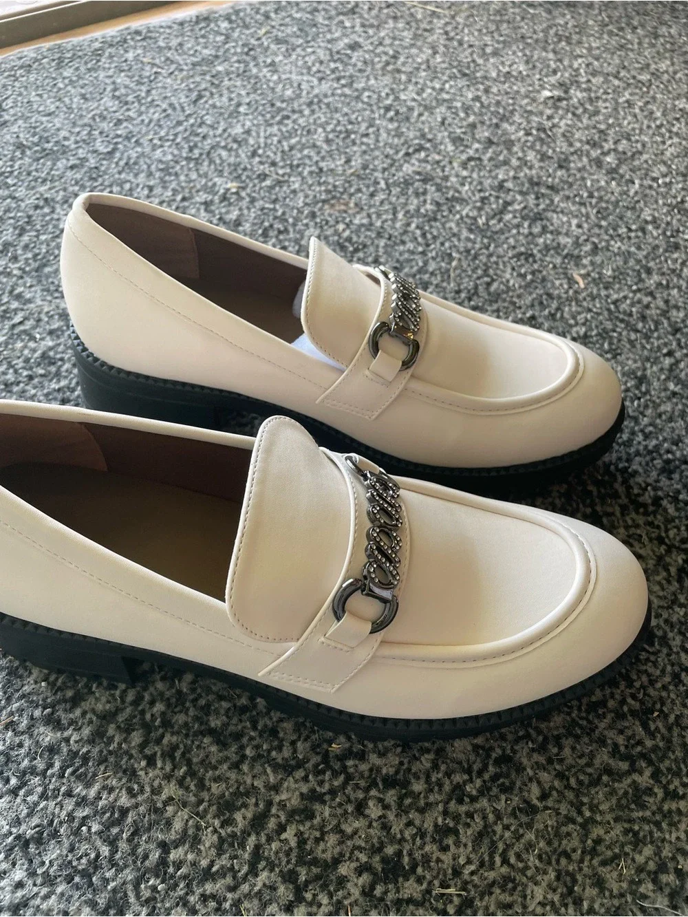 Cream Chain-Trim platform Loafers for Women